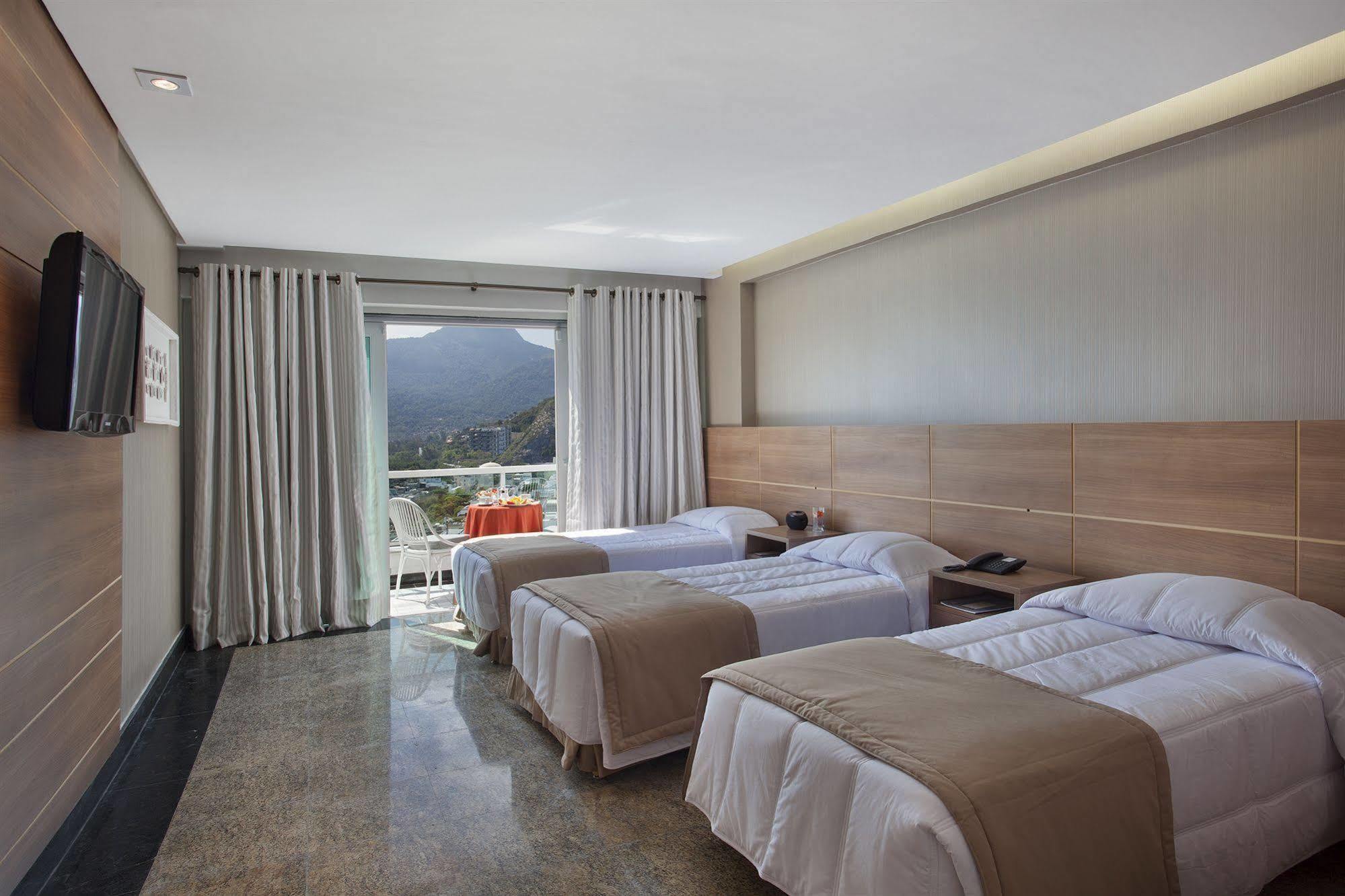 Hotel Royalty Barra 4*