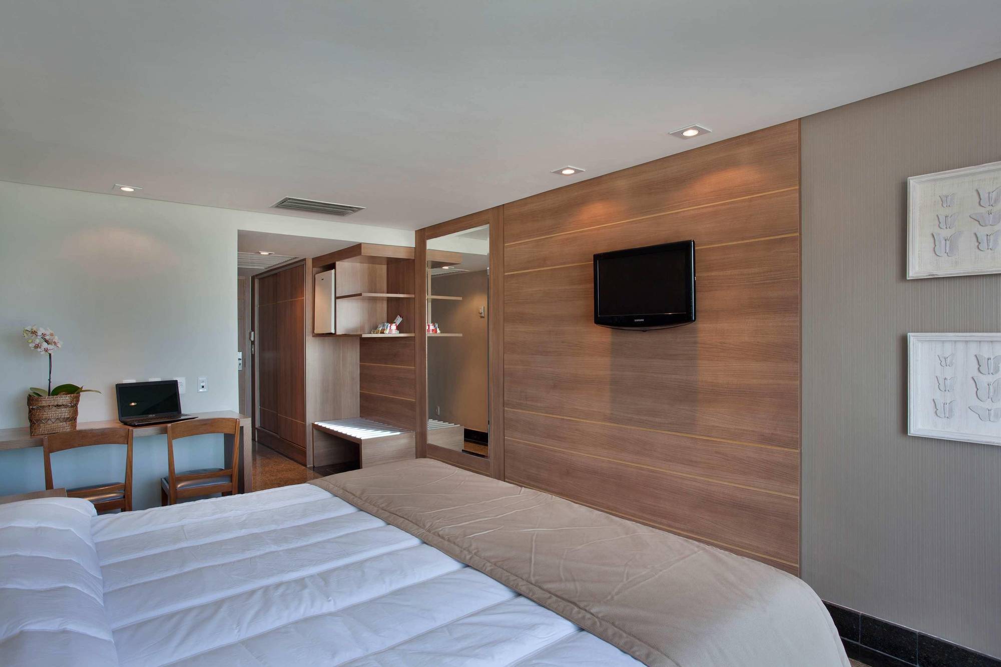 Royalty Barra Hotel 4*